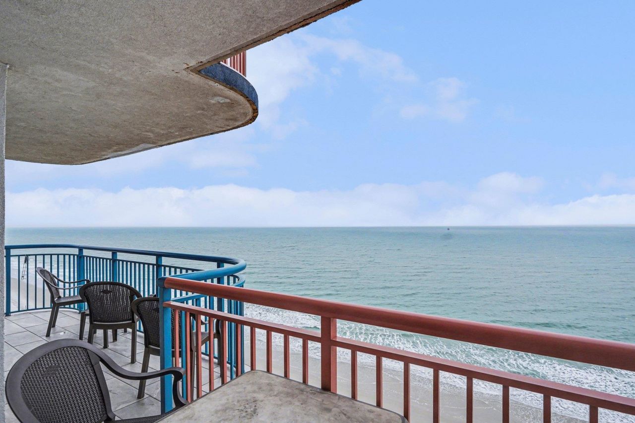 2201 S Ocean Blvd. Photo 28