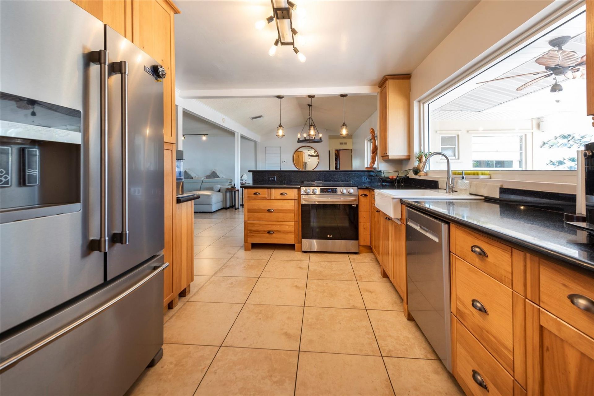 741 NW 97th Terrace, Pembroke Pines, FL 33024 Photo