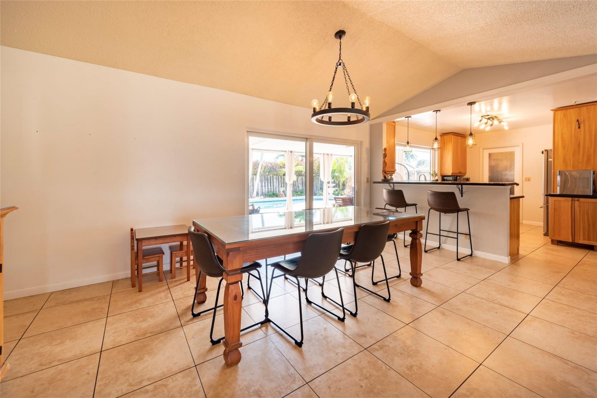 741 NW 97th Terrace, Pembroke Pines, FL 33024 Photo