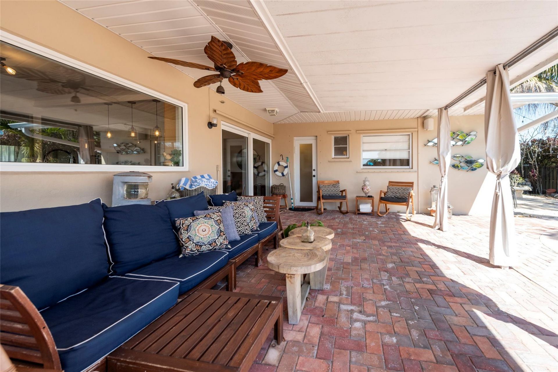 741 NW 97th Terrace, Pembroke Pines, FL 33024 Photo