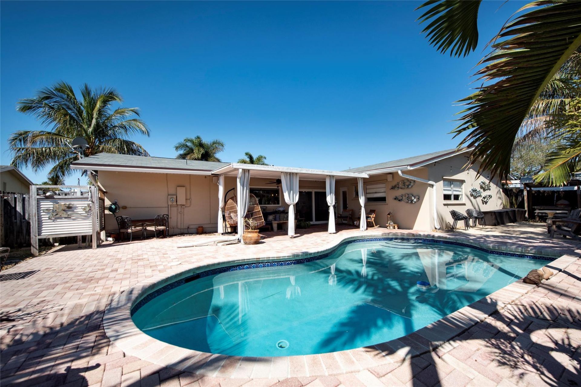 741 NW 97th Terrace, Pembroke Pines, FL 33024 Photo