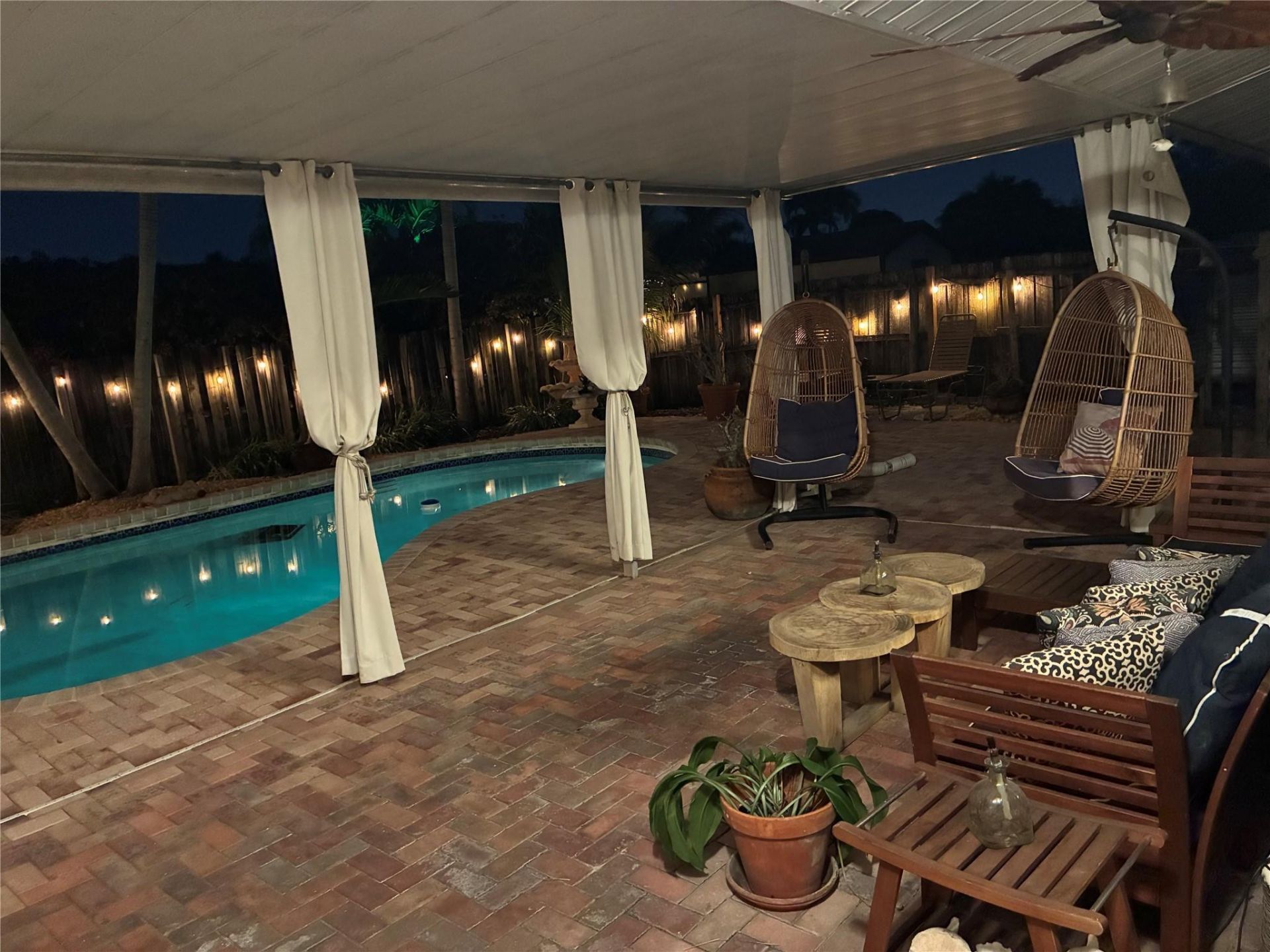 741 NW 97th Terrace, Pembroke Pines, FL 33024 Photo