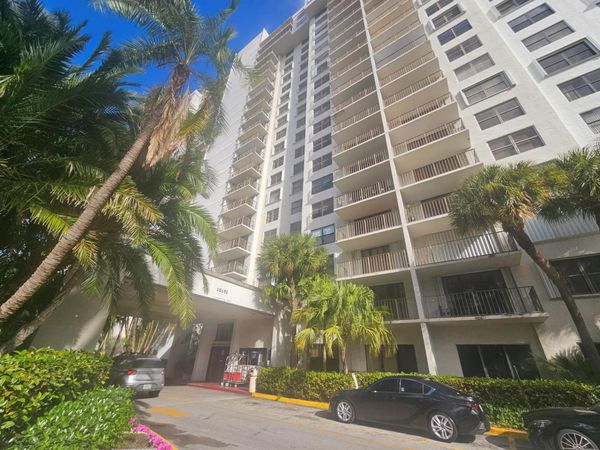 18151 NE 31st Ct, Unit 1216, Aventura, FL 33160