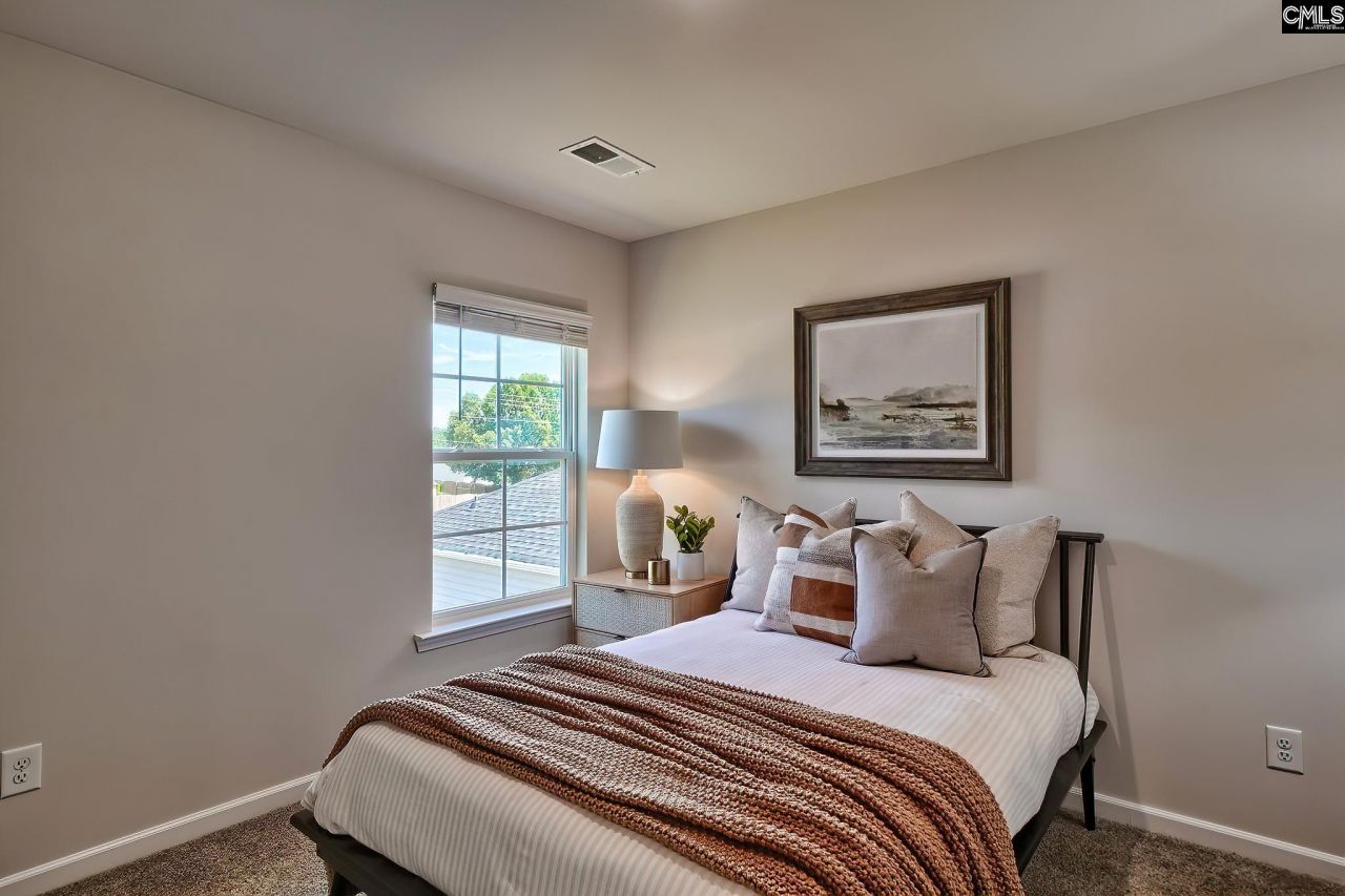 2325 Damascus Way Photo 16