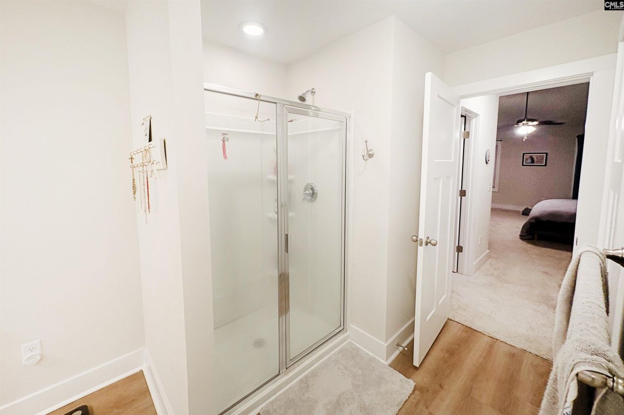 197 Shadowbrook Way Photo 12