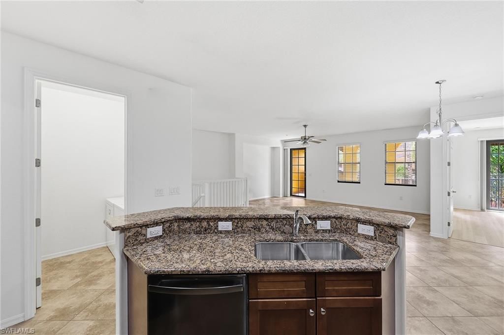 9037 Alturas St, Unit 3702, Naples, FL 34113 Photo