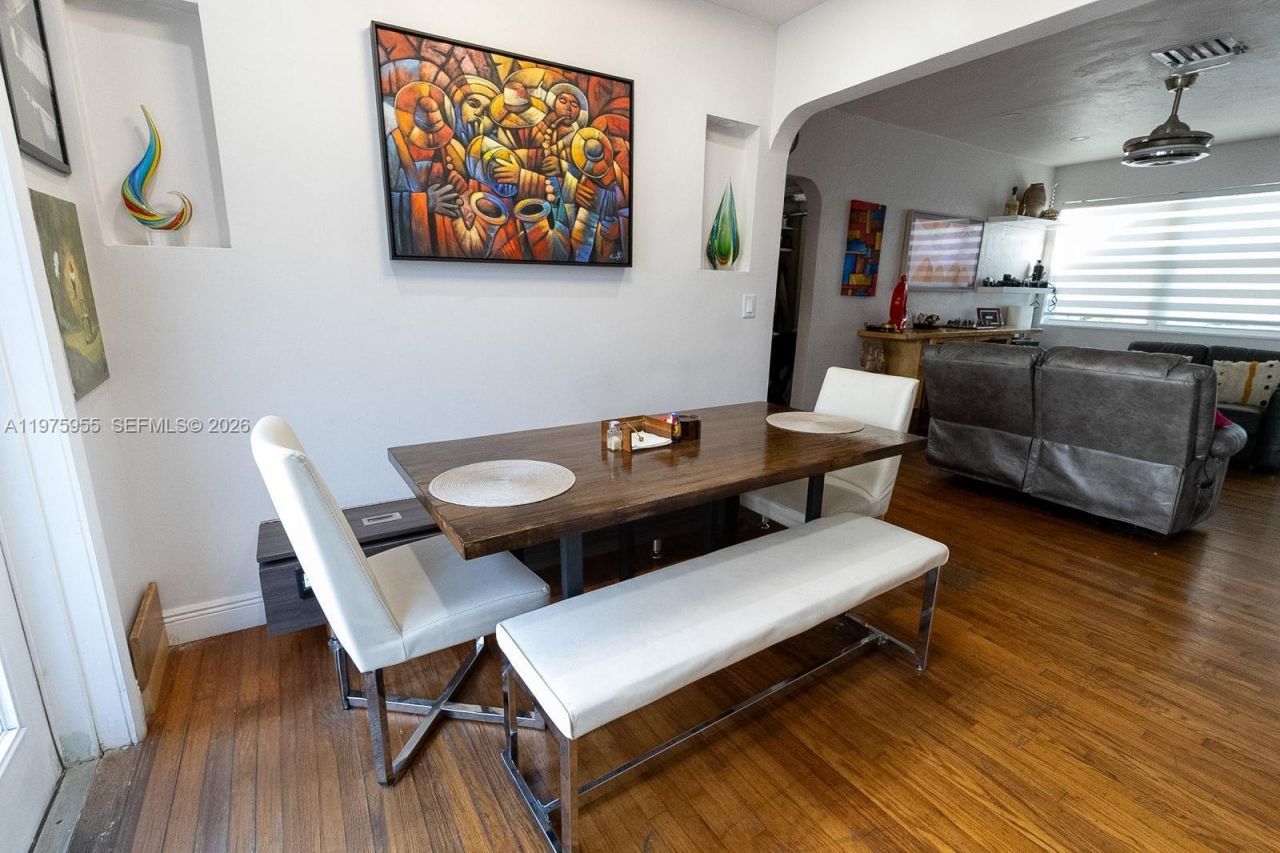 1629 Arthur St , Hollywood, FL 33020 Photo