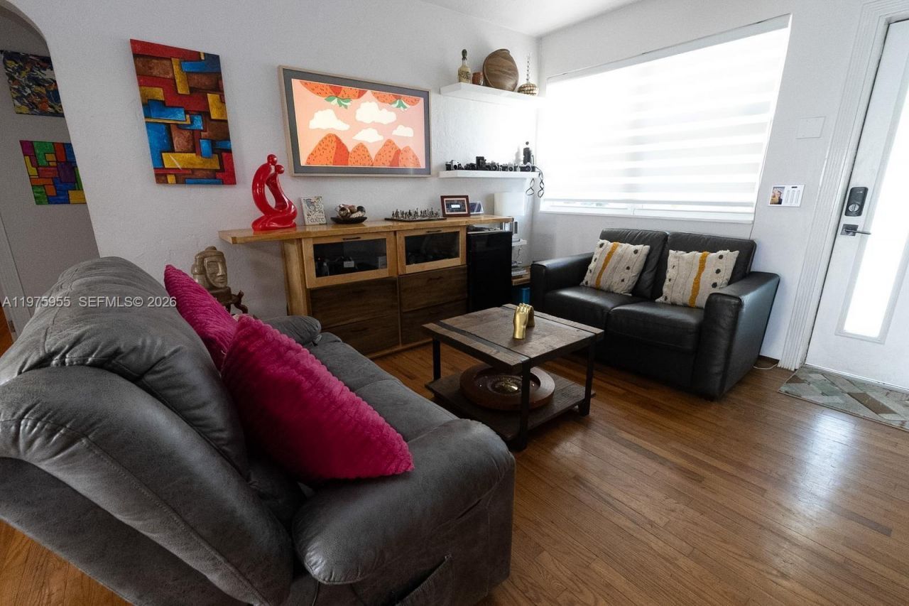 1629 Arthur St , Hollywood, FL 33020 Photo