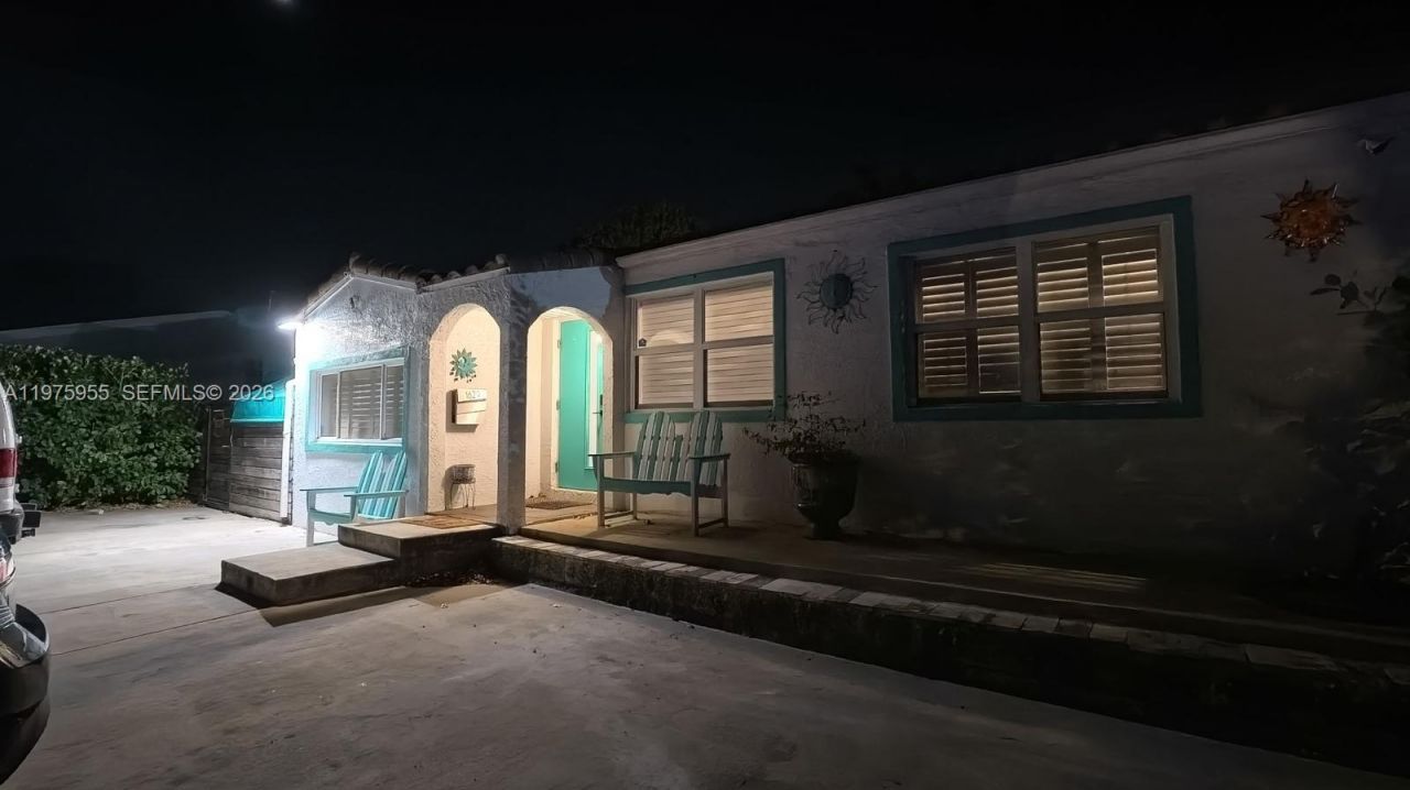 1629 Arthur St , Hollywood, FL 33020 Photo