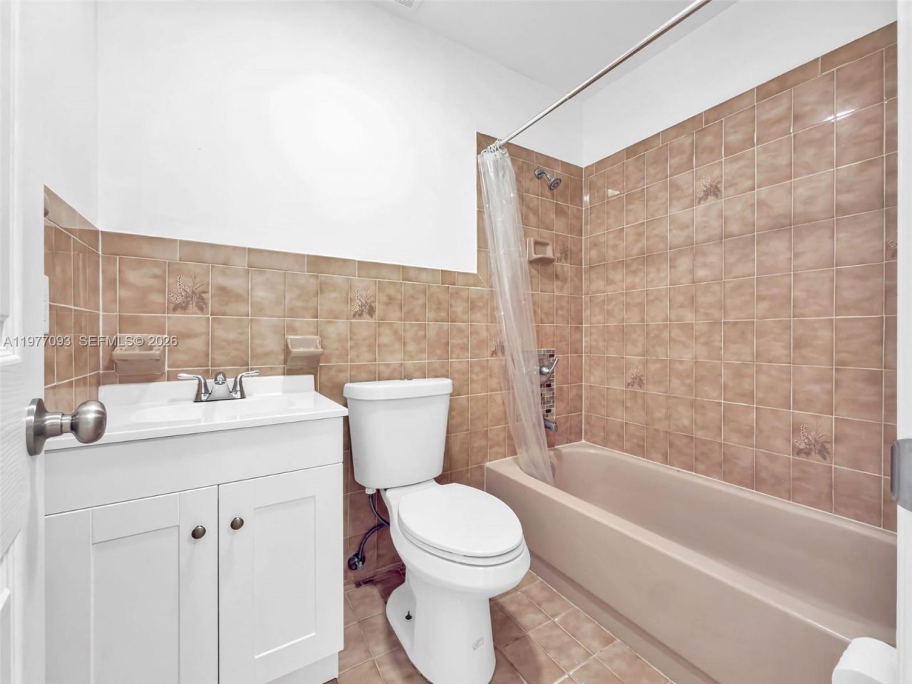 15401 SW 212th St, Miami, FL 33187 Photo