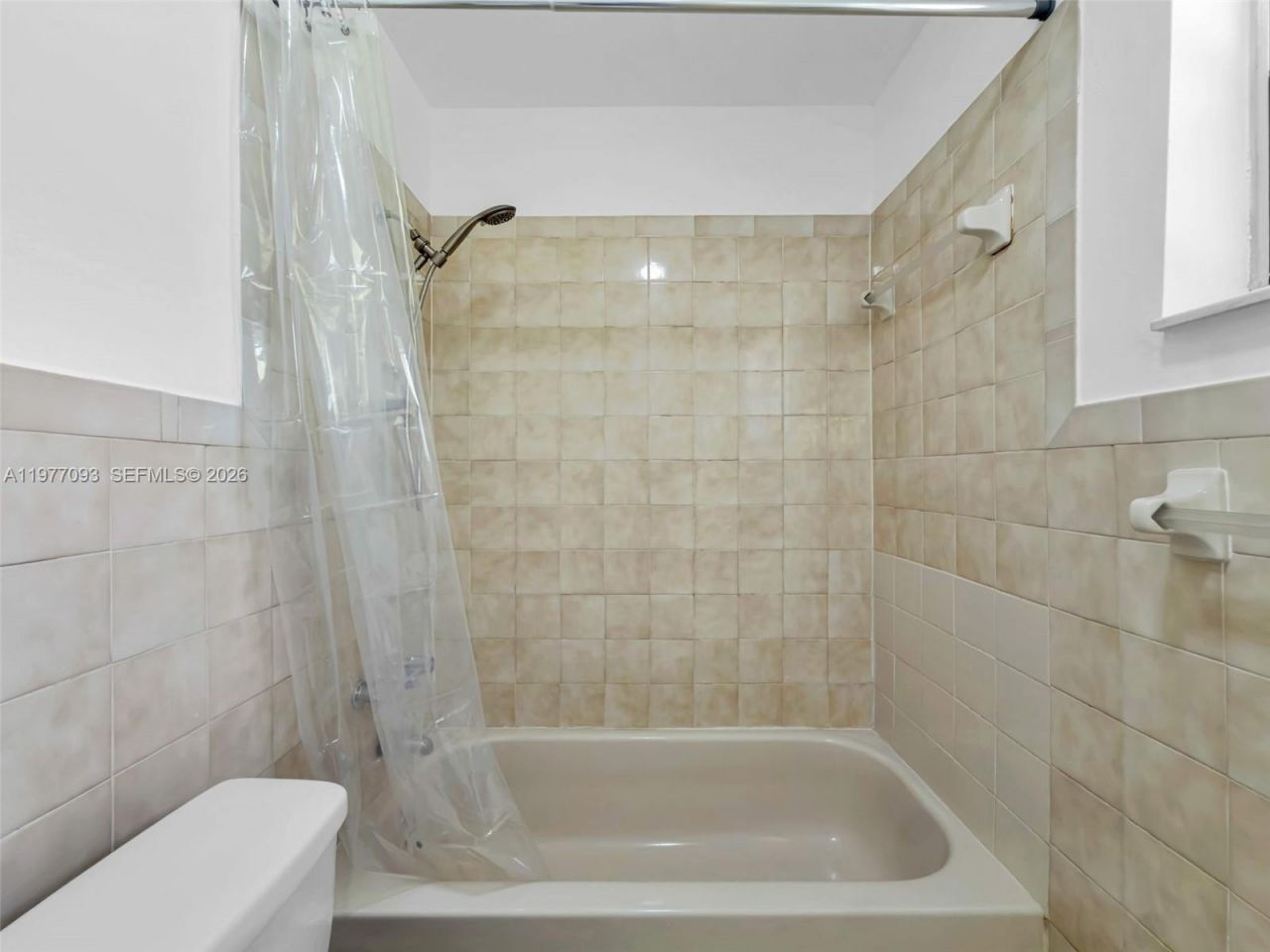 15401 SW 212th St, Miami, FL 33187 Photo