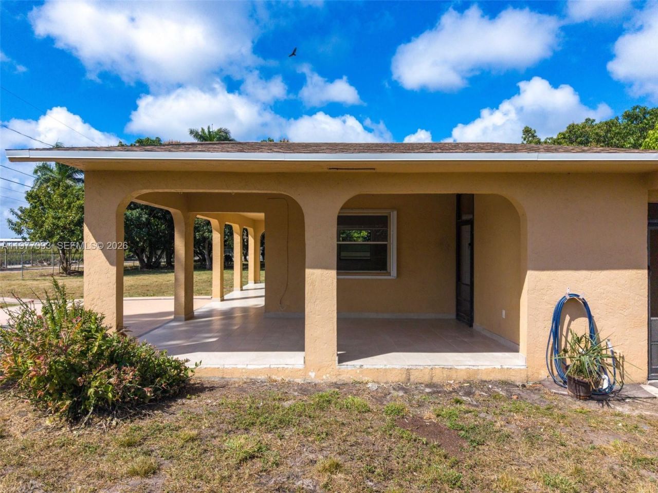 15401 SW 212th St, Miami, FL 33187 Photo