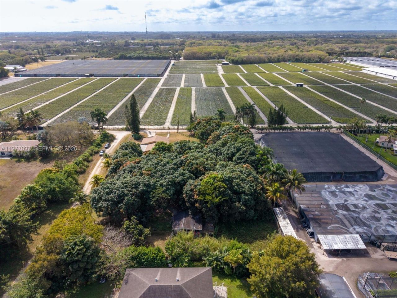 15401 SW 212th St, Miami, FL 33187 Photo