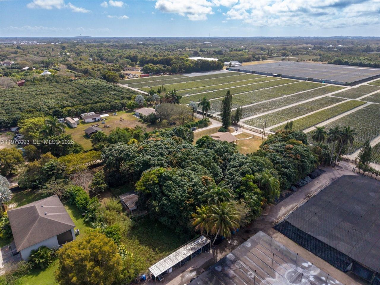 15401 SW 212th St, Miami, FL 33187 Photo