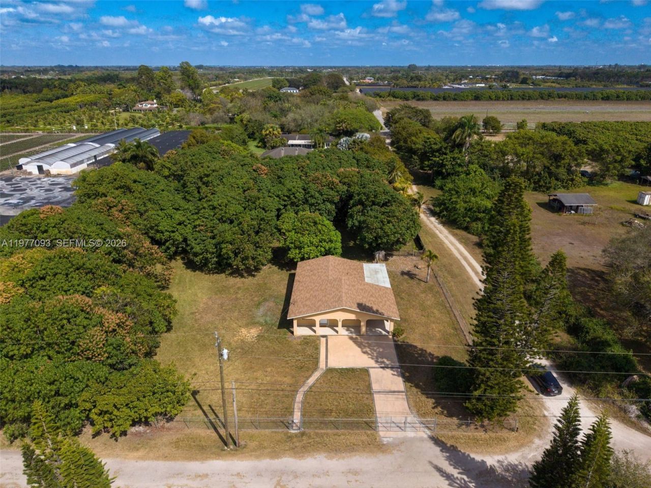 15401 SW 212th St, Miami, FL 33187 Photo