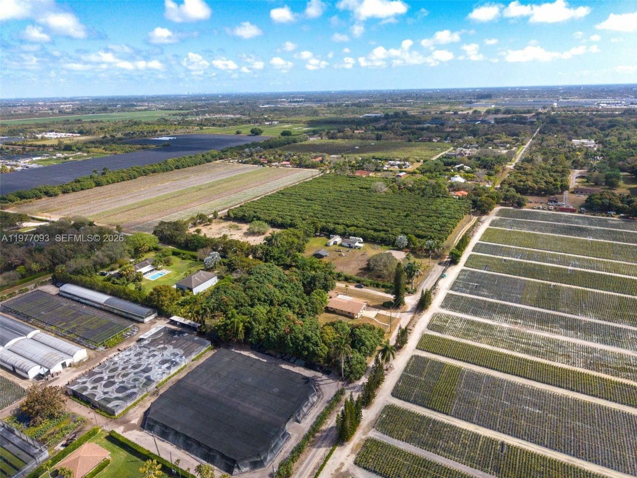 15401 SW 212th St, Miami, FL 33187 Photo