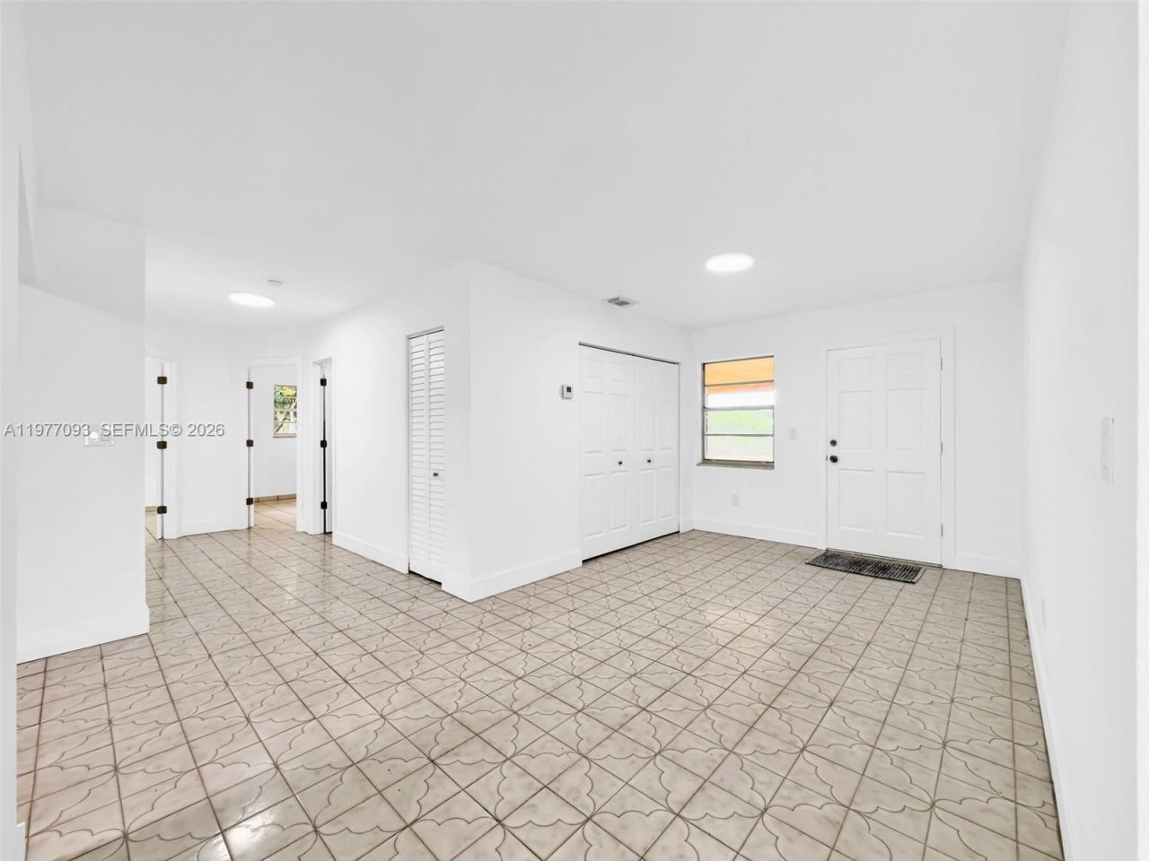 15401 SW 212th St, Miami, FL 33187 Photo