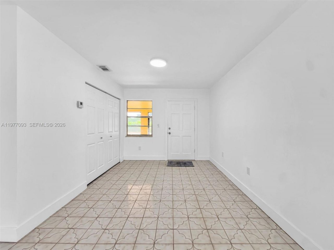 15401 SW 212th St, Miami, FL 33187 Photo