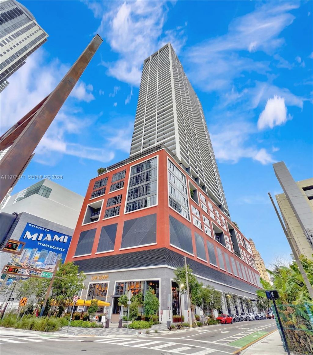 159 NE 6th St, Unit 2711, Miami, FL 33132 Photo