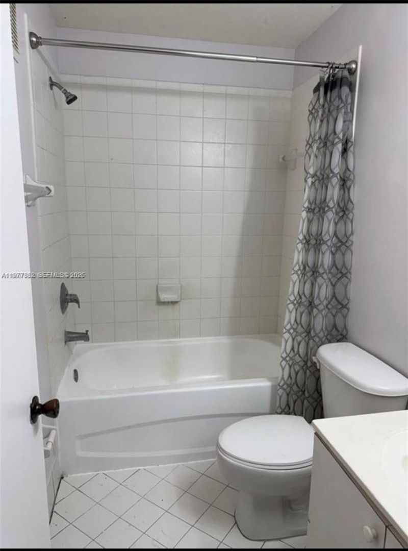 1271 SE 29th St, Unit 205-24, Homestead, FL 33035 Photo