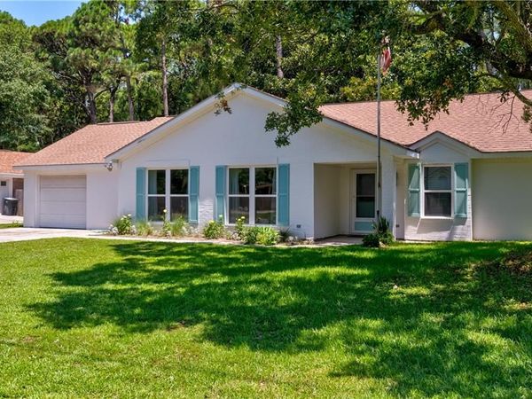 306 Apalache Avenue , Dauphin Island, AL 36528