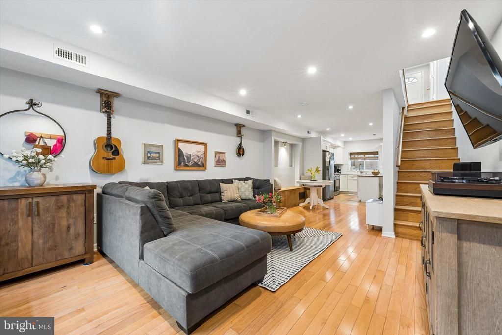 1138 Mifflin Street, Philadelphia, PA 19148 Main Photo