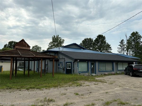 9313 N Dort Highway, Thetford Township, Mi 48458