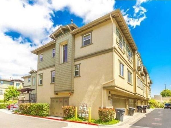 26090 Stonehaven , Harbor City, CA 90710