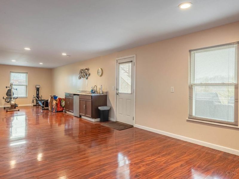 3328 Brodbeck Place, Cincinnati, OH 45211 Photo 24