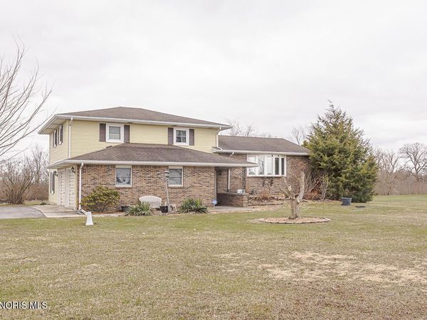 23284 W State Route 579, Curtice, OH 43412