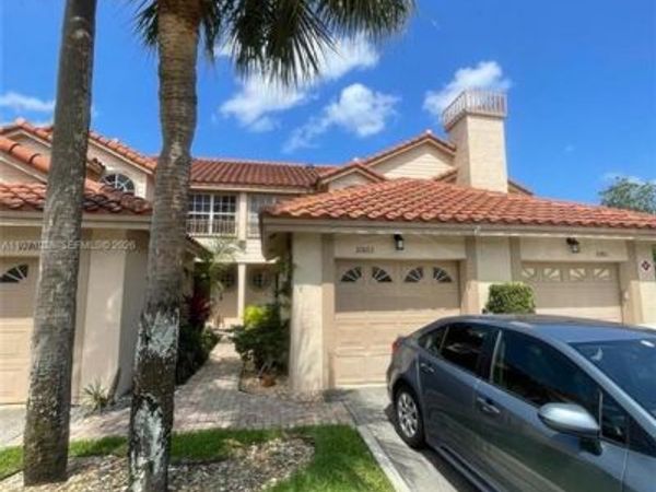 10803 Cypress Glen DR, Unit 10803, CORAL SPRINGS, FL 33071