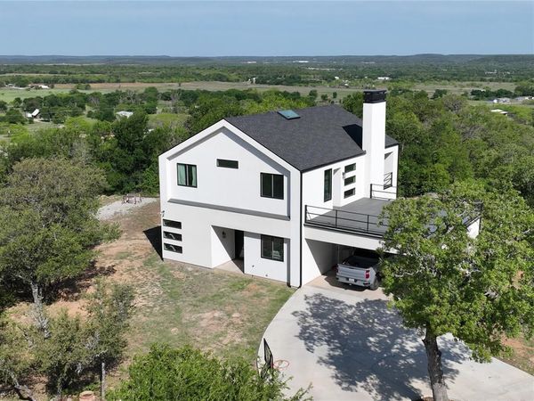 215 Lori Drive, Mineral Wells, TX 76067