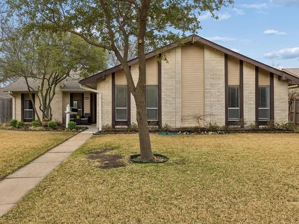 2305 Lawnmeadow Drive, Richardson, TX 75080