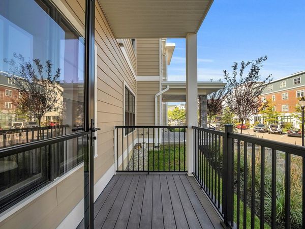 55 Pointe Place, Unit #101, Dover, NH 03820