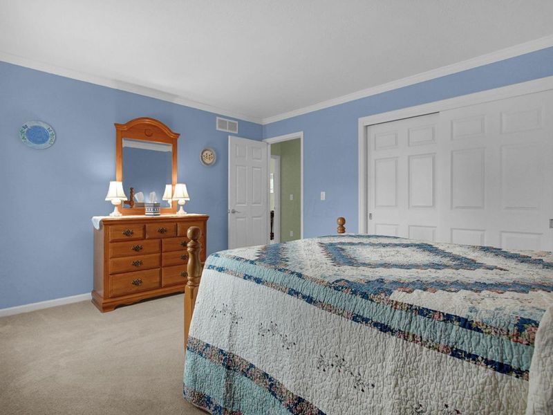 570 Carriage Drive, Plain City, OH 43064 Photo 18