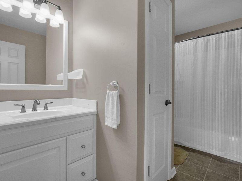 570 Carriage Drive, Plain City, OH 43064 Photo 25