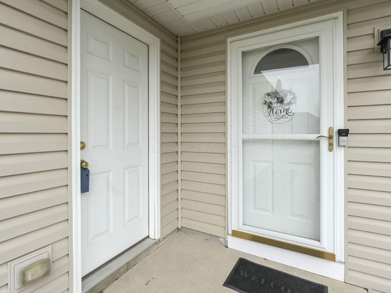 570 Carriage Drive, Plain City, OH 43064 Photo 4