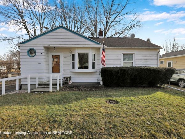 725 Dunlap Street, Lansing, MI 48910