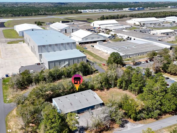 5450 Fairchild Road, Crestview, FL 32539