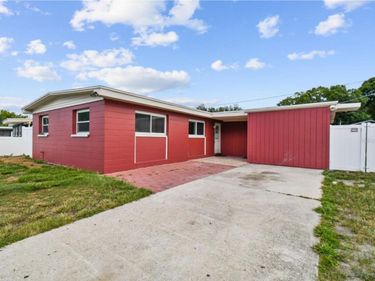 7704 PATRICIAN PLACE , TAMPA, FL 33619