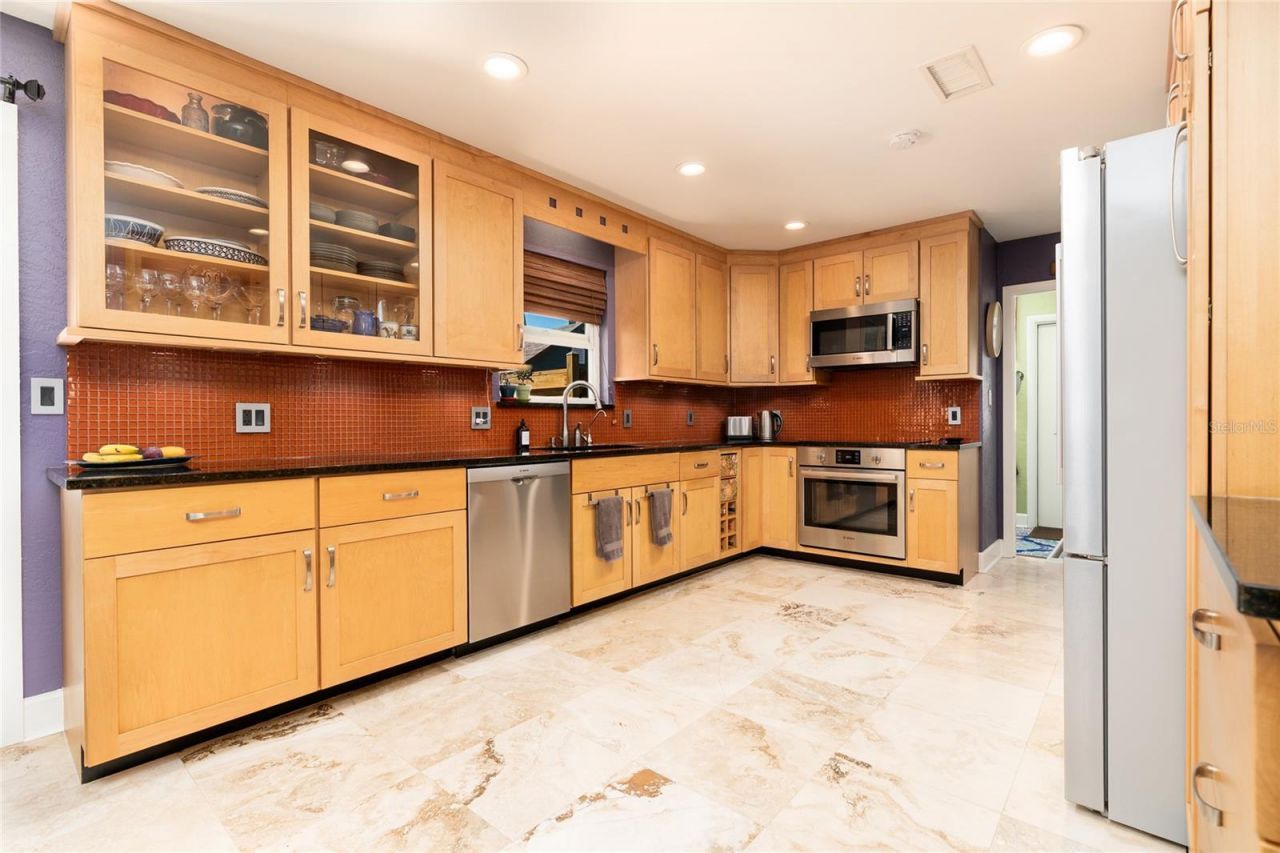 1104 S Riverside Drive, Edgewater, FL 32132 Photo