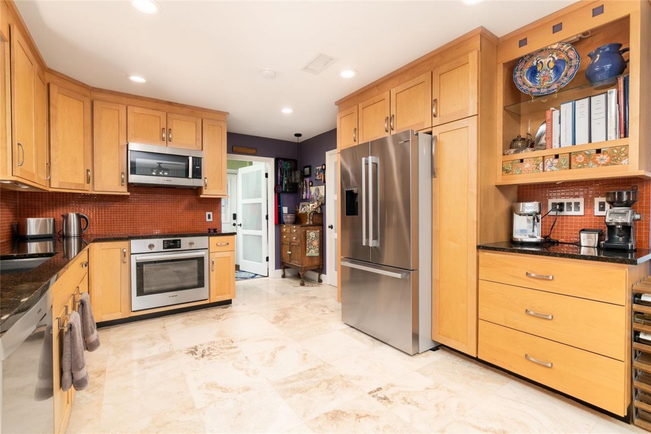 1104 S Riverside Drive, Edgewater, FL 32132 Photo