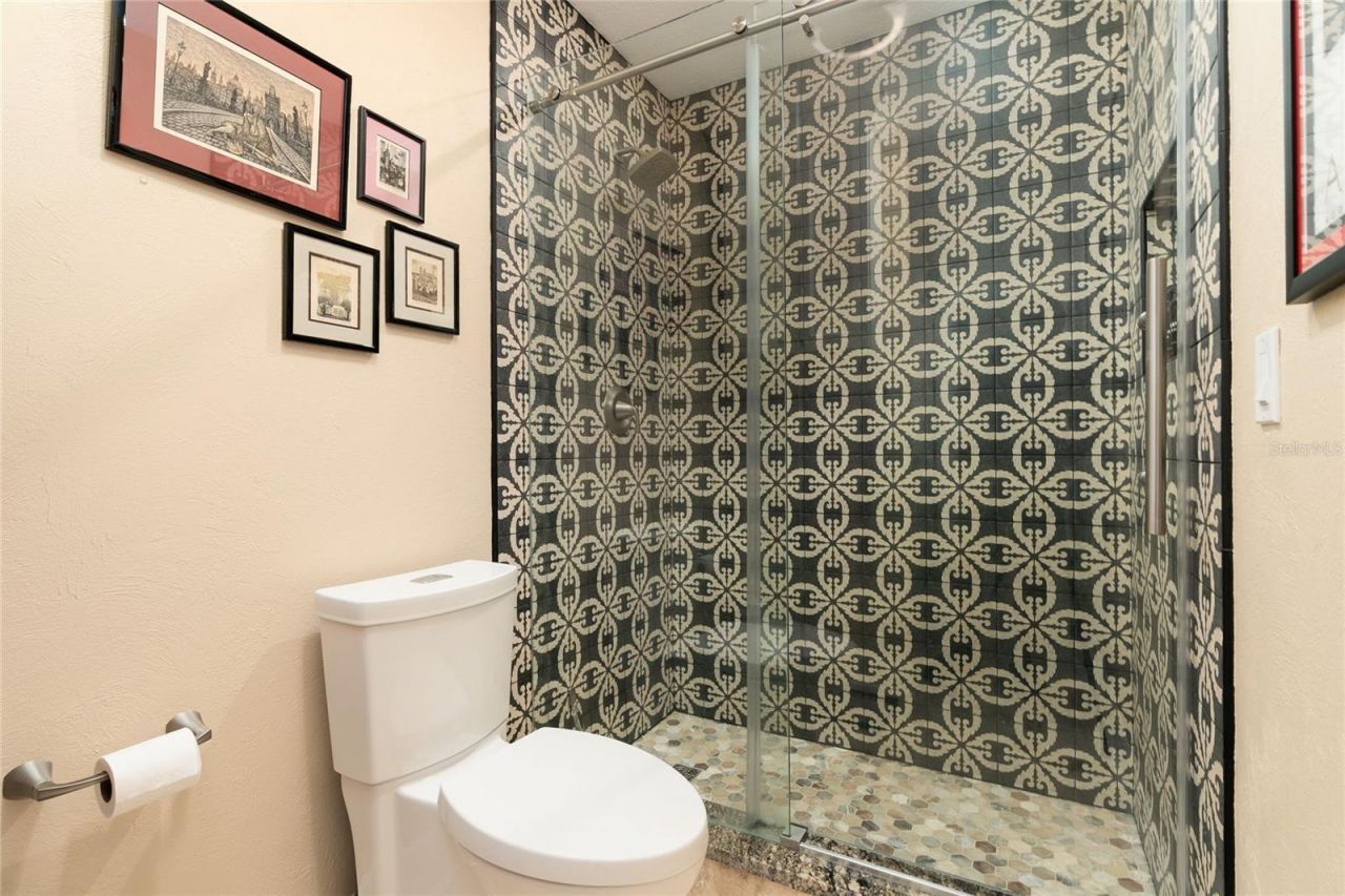 1104 S Riverside Drive, Edgewater, FL 32132 Photo