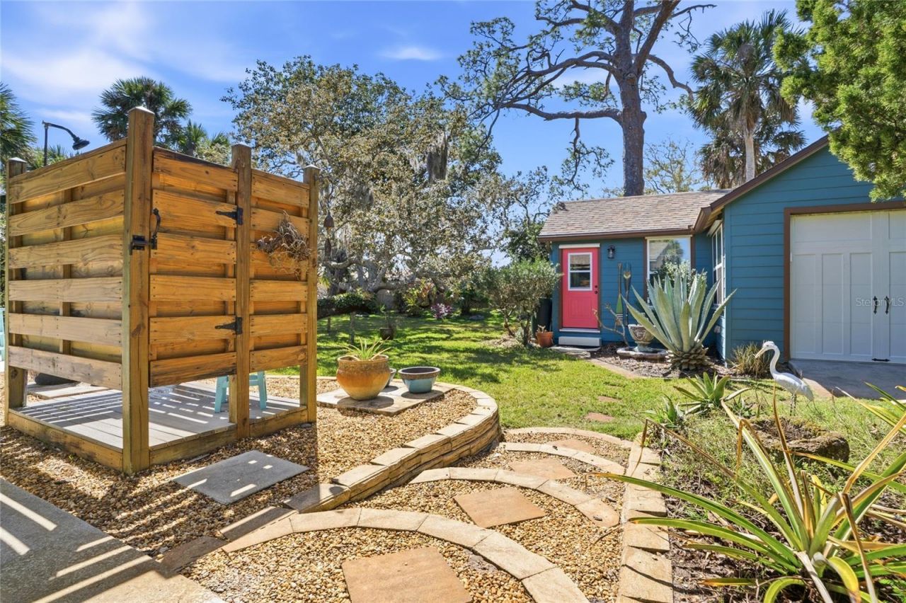 1104 S Riverside Drive, Edgewater, FL 32132 Photo