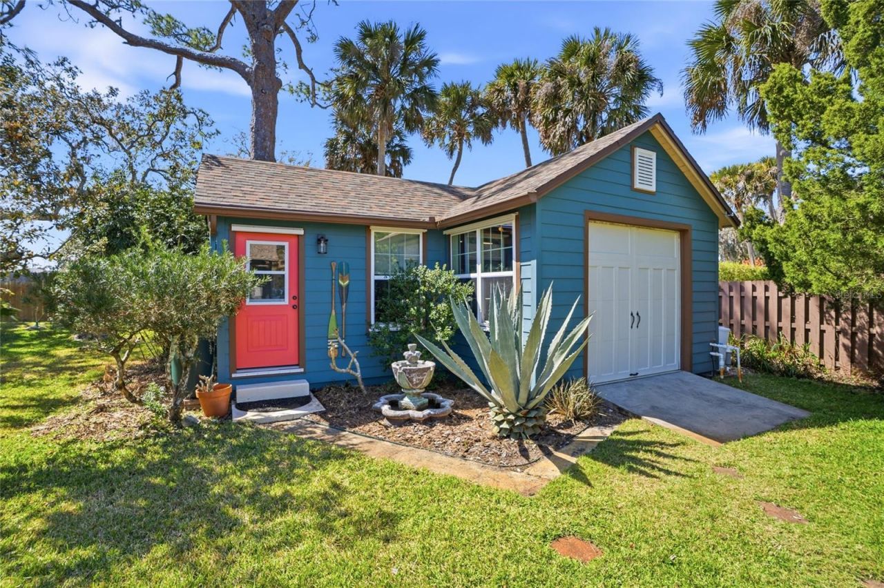 1104 S Riverside Drive, Edgewater, FL 32132 Photo