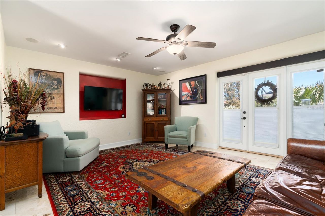 1104 S Riverside Drive, Edgewater, FL 32132 Photo