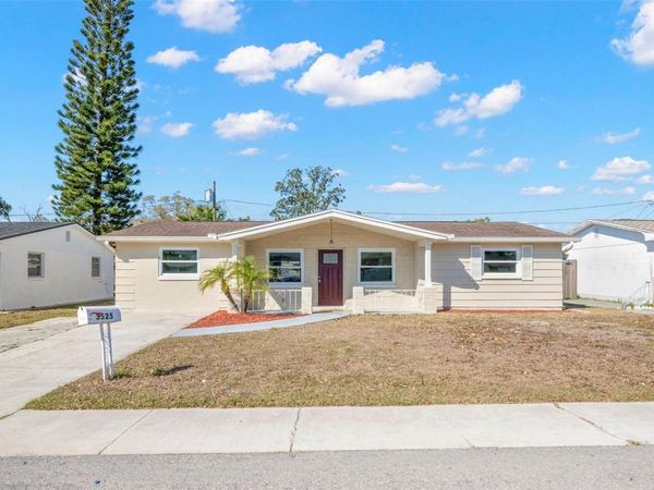 3525 EMORY DRIVE, HOLIDAY, FL 34691