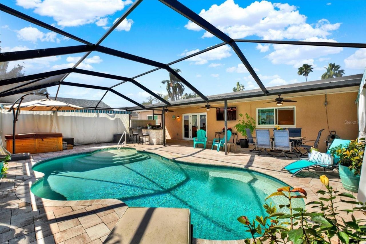 8781 Leona Street, Seminole, FL 33772 Photo