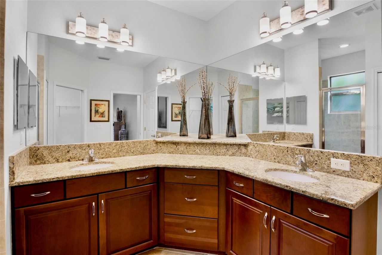 7608 Rio Bella, Bradenton, FL 34201 Photo