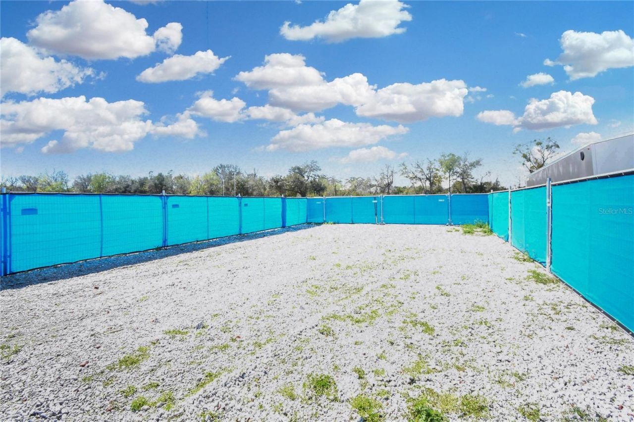 140 Stockton Street, Unit 27 Yards, Jacksonville, FL 32204 Main Photo